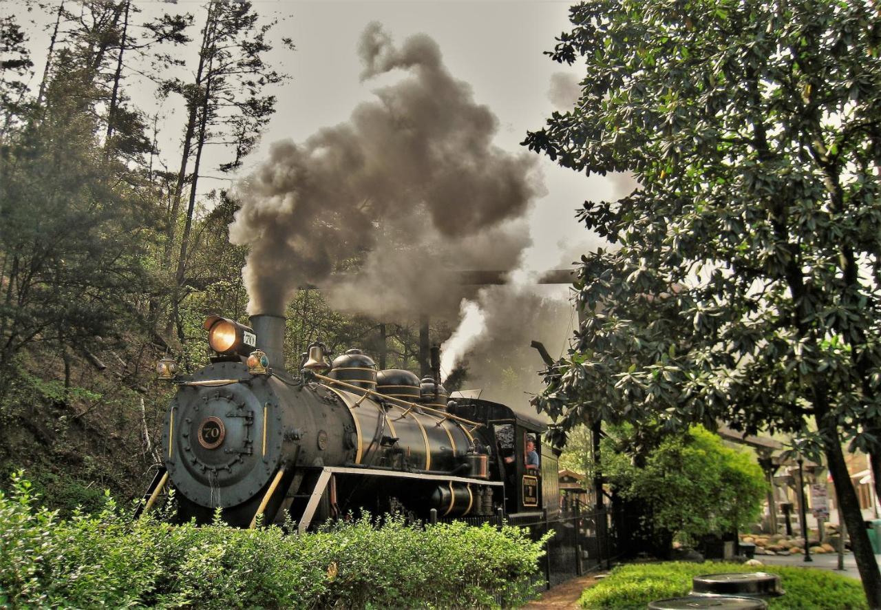 Bear Den, Hot Tub, 1089 Of Free Attraction Tickets For Each Paid Day, Dollywood And More! Севьервилл Экстерьер фото