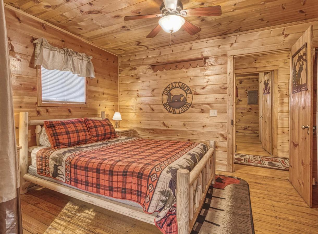 Bear Den, Hot Tub, 1089 Of Free Attraction Tickets For Each Paid Day, Dollywood And More! Севьервилл Экстерьер фото